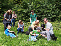 ... im Wald und auf der Wiese spazieren zu gehen!